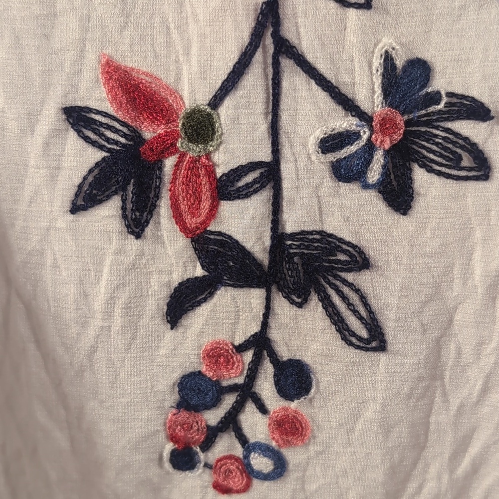 Ana Rosa| Boho Floral Embroidered Blouse White - Size 2XL - Picture 3 of 10